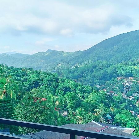 ホテル Mountain View キャンディー エクステリア 写真