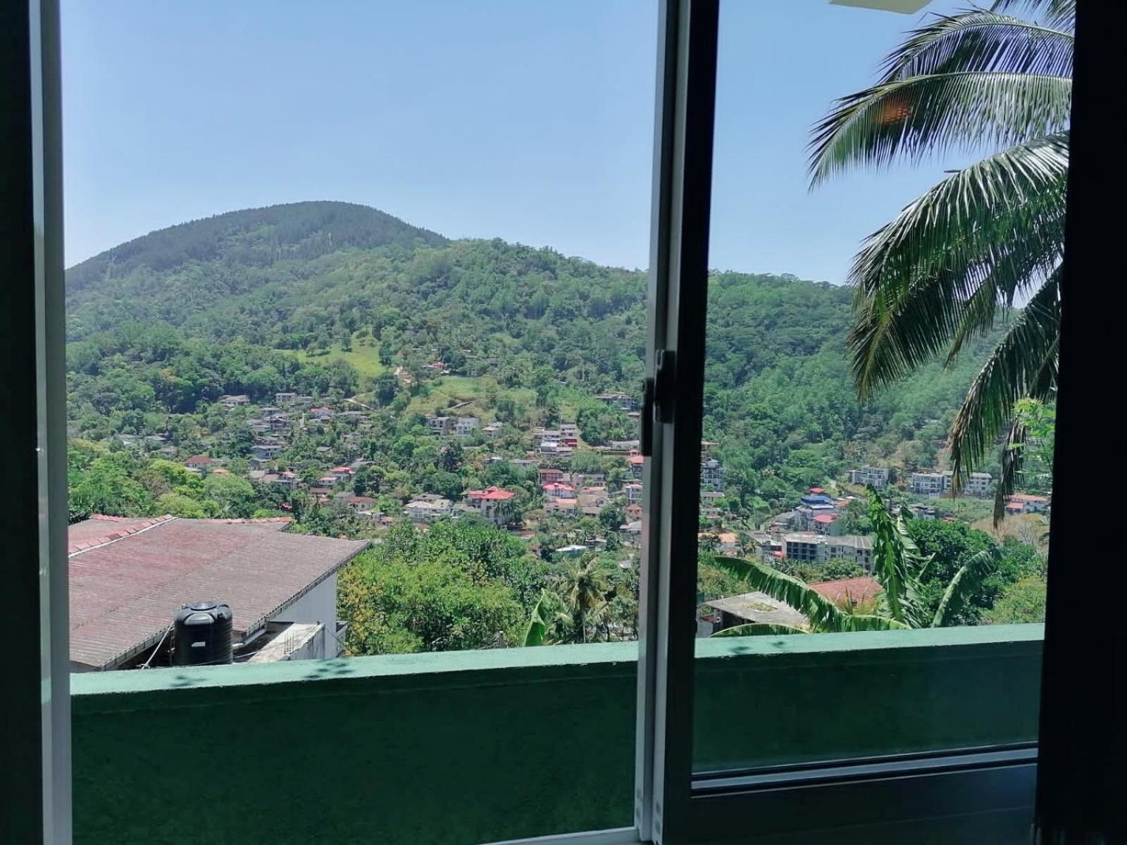 ホテル Mountain View キャンディー エクステリア 写真
