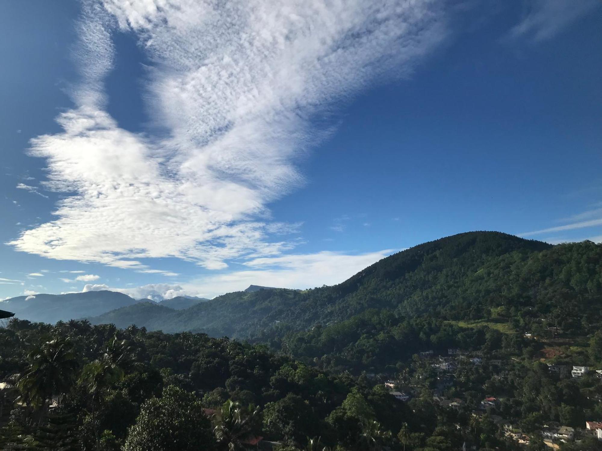 ホテル Mountain View キャンディー エクステリア 写真