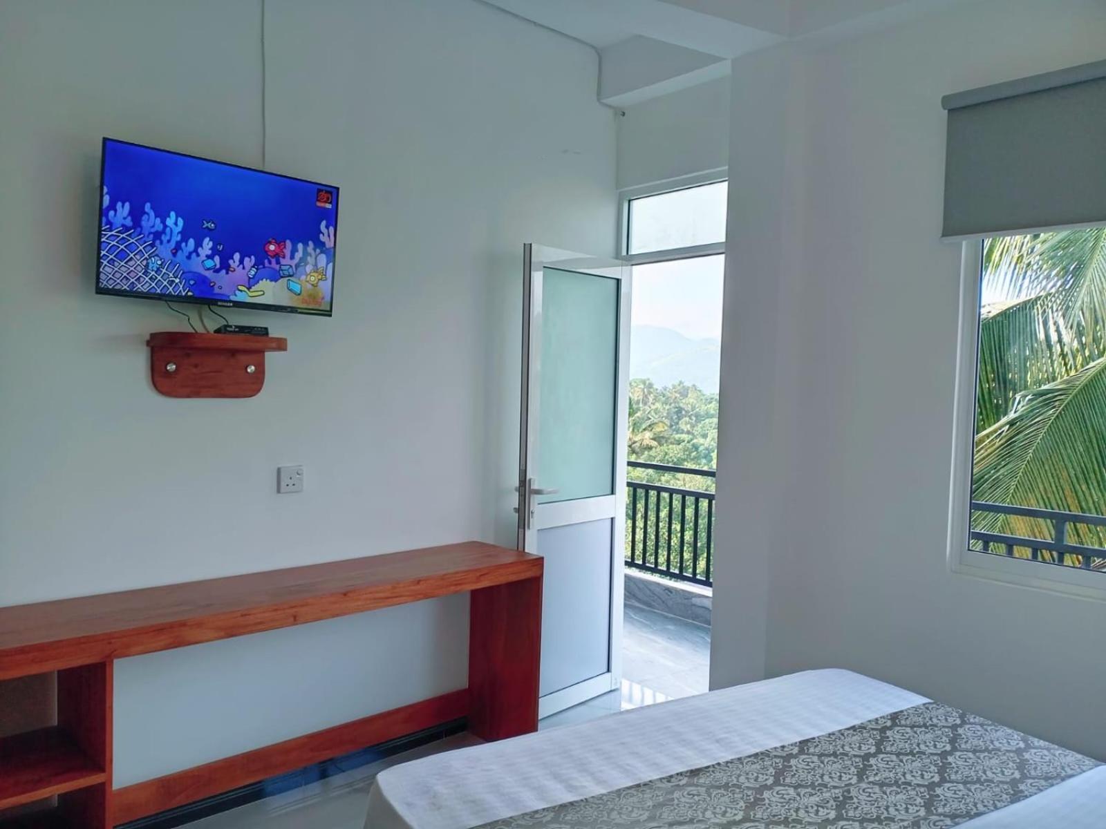 ホテル Mountain View キャンディー エクステリア 写真